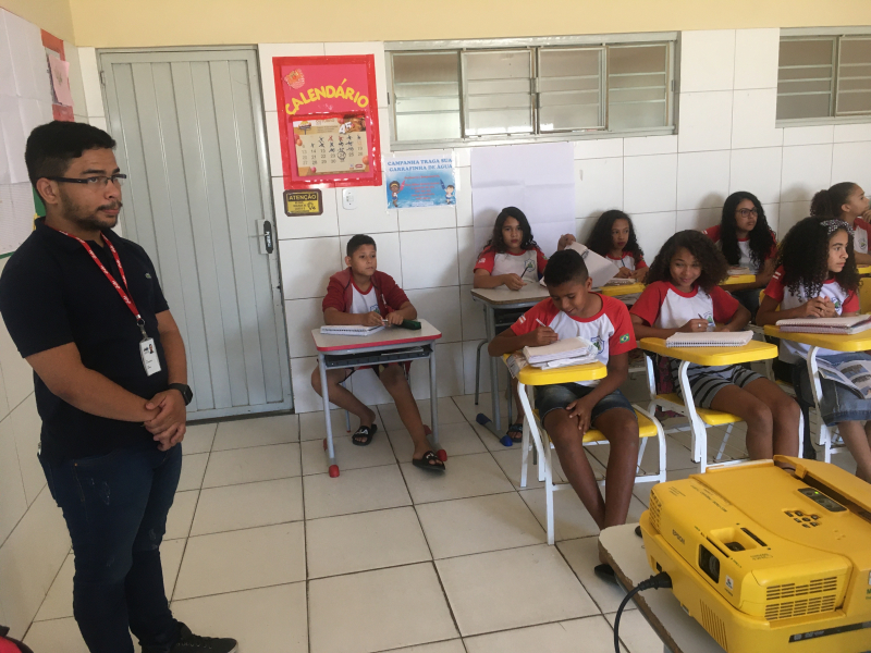 Atividade Alimentação Saudável. Escola José Padilha de Souza. Juazeiro-BA. 25/10/2019.