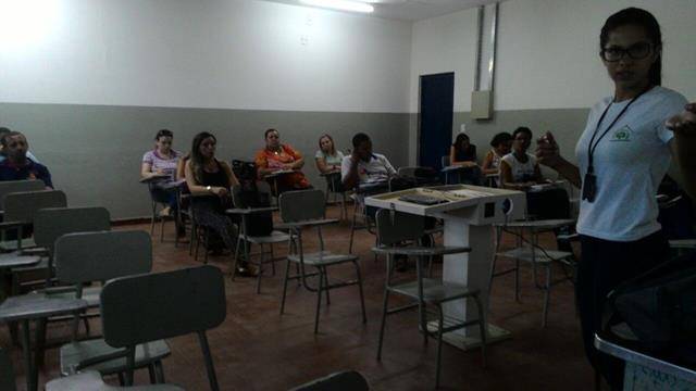 Atividades de Ambientalização. Escola de Aplicação Vande de Souza Ferreira. Petrolina-PE. 19-04-2016