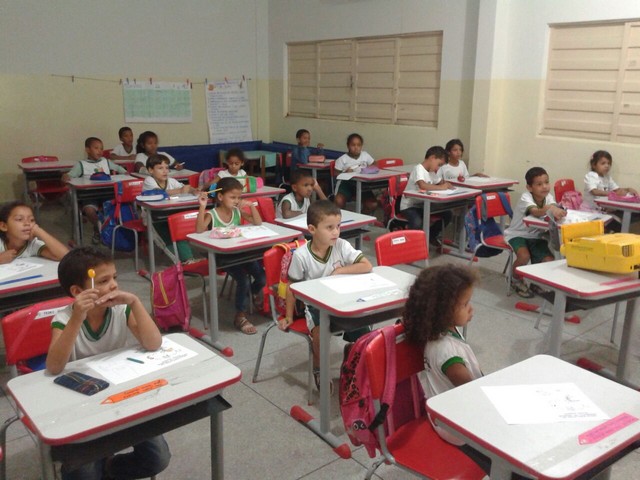 Atividade de arte ambiental - Escola de Tempo Integral Sao Domingos Savio - Petrolina-PE - 10.03 (3)