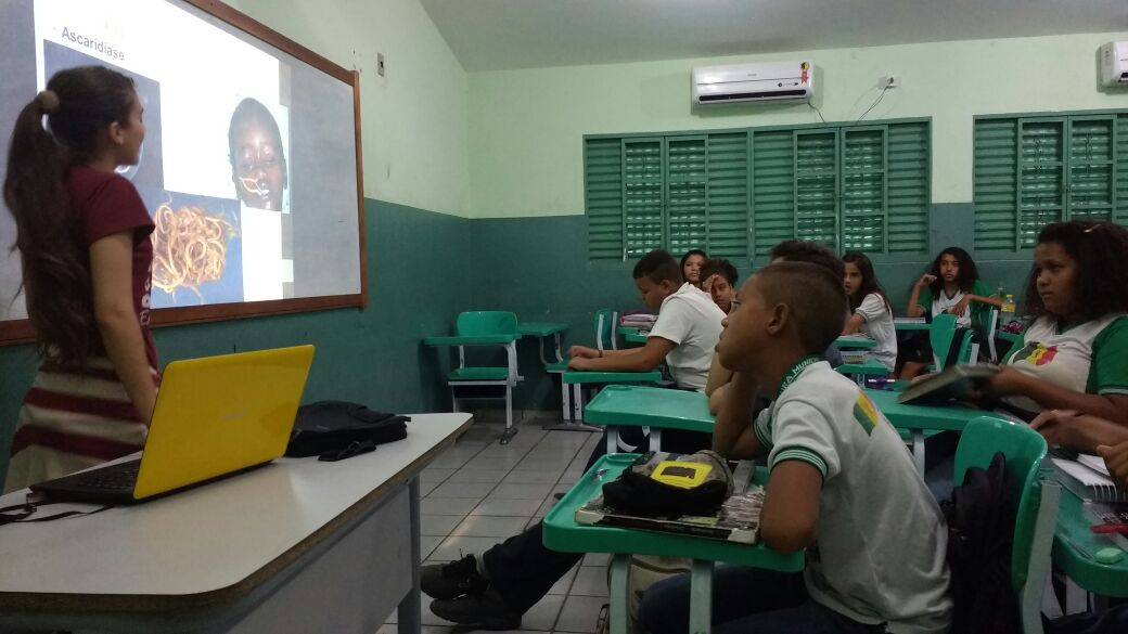 Atividades de Saúde Ambiental. Escola Eliete Araújo. Petrolina-PE. 30-09-2016