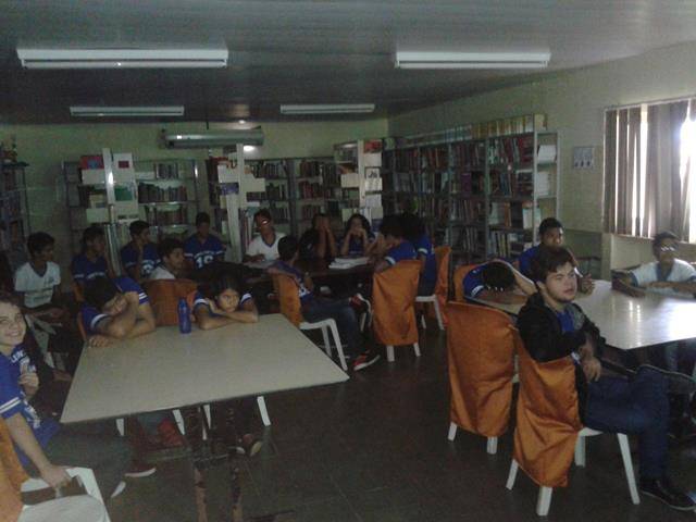 Atividade de horta escolar. Escola Paes Barreto. Juazeiro-BA. 03-06-2016