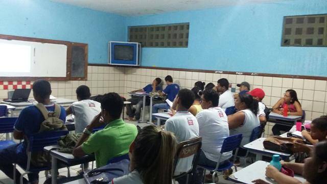 Necessidade das energias renováveis. Escola Rui Barbosa. Juazeiro-BA. 24-11-2016