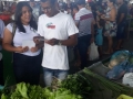 grupo de Saúde Ambiental do Programa Escola Verde promoveu no último domingo (13.01) intervenções na feira livre do bairro João de Deus, em Petrolina-PE.