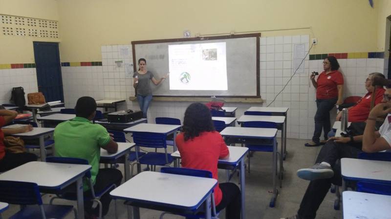 Atividade de ambientalização - Escola Estadual Professor Simão Amorim Durando - Petrolina-PE - 20.08.15