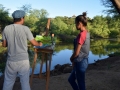 Além de aprenderem técnicas artísticas para a pintura de uma tela, o grupo de adolescentes também foi levado a pensar sobre a importância da área para o ecossistema.