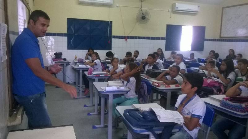 Atividade sobre agrotóxicos - Escola Professor Simão Amorim Durando - Petrolina-PE - 17.08.15