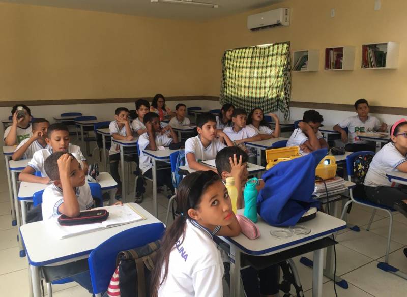 Atividade Saúde Ambiental. Escola Municipal Ariano Suassuna. Petrolina-PE. 25/10/2019.