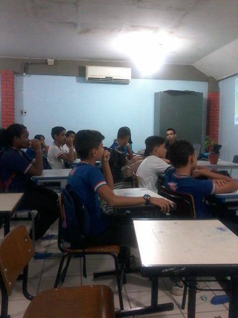 Saúde Ambiental. Escola Polivalente Américo Tanuri. Juazeiro-BA. 25-05-2016