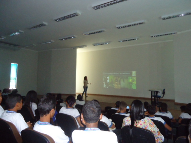 Palestra sobre a caatinga e sua conservação - Escola Estadual Antônio Cassimiro - Petrolina-PE - 31.07.15