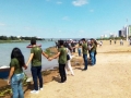 No Dia Mundial da Água, ação do PEV recolheu cerca de 30 sacos de lixo, realizou peixamento e abraçou o Rio S. Francisco. (22.03).